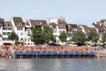 Basel 21 juni 2008
Nederland speelt in de 1/4 finale op de ek tegen Rusland. In Basel lopen 150000 supporters van Nederland en maken er een feestje van.