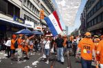 Basel 21 juni 2008
Nederland speelt in de 1/4 finale op de ek tegen Rusland. In Basel lopen 150000 supporters van Nederland en maken er een feestje van.