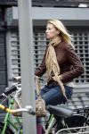 Amsterdam 27 april 2009
Susan Smit op de fiets.
Peter Smulders bv