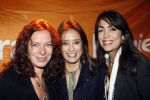 Blaricum 11 november 2007
Feestje bij red sun voor Orange Babies. Monique Kleeman met vriendin en zus Suzanne Kleeman