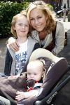 Amsterdam 23 april 2008
Presentatie nieuwe magazine Mama in hotel arena. tanja Jess met zoontjes
Peter Smulders bv