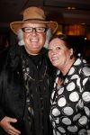 Bussum 5 maart 2008
Uitreiking gouden harpen in het spant in bussum.Thijs v Leer met hoed en vrouw
Peter Smulders bv