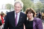 Utrecht 28 april 2009
Pieter v Vollenhoven viert zijn 70e verjaardag in het Beatrix theater in Utrecht. Thom de Graaf met zijn vrouw
Peter Smulders bv