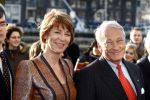 Amsterdam 1 februari 2008
Feest koningin Beatrix en Prinses Margriet voor hun 70e en 65e verjaardag in Carre.
Tineke de Groot met vriend ... Fabius