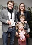 Sprang Capelle 9 december 2007
Presentatie DVD Ratatouille. Toine v Peperstraten met vrouw en kinderen