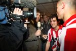 Arnhem, 20 April 2008 Kompetitiewedstrijd Vitesse-PSV, eindstand 0-1 Seizoen 2007/2008
PSV Landskampioen 
TV verslaggever Toine v Peperstraten intervieuwt Dirk Marcellis en Ibrahim Afellay voor de NOS TV