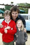 Biddinghuizen 26 april 2009
Bn ers in Walibi. Toine v Peperstraten met zoon en dochter
Peter smulders bv
