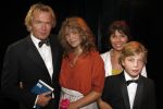 Amstelveen 27 september 2008
Premiere Kruistocht in ee spijkerbroek in schouwburg van Amstelveen. janke Dekker en Timo Dechamps spelen de hoofdrollen. Tom Egbers was er met zijn zoon en zijn dochter Amy speelt ook mee in de musical
Peter Smulders bv