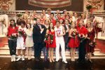 Tilburg 25 januari 2009
Premiere High school musical in de schouwburg van Tilburg met in de hoofdrollen Tommie Christiaan Nathalie v Gent Sarah Chronis Paul Boereboom Maickel Leijenhorst en Natalie la Rose.
Peter Smulders bv