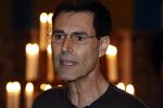 Esbeek 12 maart 2008
Uri geller bij presentatie van tijdschrift Roland Jan Heyn.
Peter Smulders bv