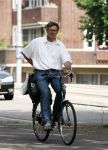 Amsterdam 2 juni 2008
Ursul de Geer op de fiets in amsterdam.
Peter Smulders bv