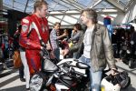 Amsterdam 12 mei 2009
Het blad Grazia organiseert samen met vespa scooters een leuke rally door amsterdam heen. Victor Reinier
Peter Smulders bv