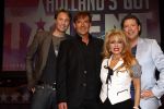 Hilversum26 maart 2008
Perspresentatie Holland's got talent in theater Gooiland met Gerard Joling Patricia Paay Viktor Brand en Henkjan Smits.
Peter Smulders bv
