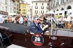 Brescia 15 mei 2008
Start van de Mille Miglia in Brescia. State of art rijdt met 2 porsches mee.
Viktor Muller