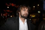 Amsterdam 3 december 2007
Viktor Reinier met baard bij premiere film nicole Kidman in Tuschinski, Viktor was voor het eerst na het ongeluk van zijn vriendin Kim weer bij ee premiere.