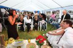 Zandhoven / Lier, 20 Juni 2008
De Eindhovensche zanger Andy de Witt ( Ad v d Hurk ) trouwt voor de 6e maal met zijn Nadia Stevens ( Vigagiste bij de belgische  VTM TV )
Toegezongen door de Amsterdamse zangeres Virgin Stone