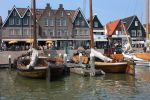 Volendam, 9 Juni 2008
Volendam vanaf de dijk, de Vissershaven, Visafslag, aankomst volendam vanaf het Ijsselmeer