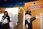 Volendam 22 januari 2008
Nick en Simon Jan Keizer en George Baker promoten dat de plaats volendam op een nieuw monopoly spel komt.