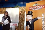 Volendam 22 januari 2008
Nick en Simon Jan Keizer en George Baker promoten dat de plaats volendam op een nieuw monopoly spel komt.
