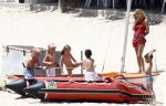 Ibiza  12 juli 2008
Wendy v Dijk met haar zoontje Sem en broer Mike v Dijk op vakantie op ibiza.