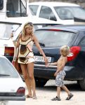 Ibiza  12 juli 2008
Wendy v Dijk met haar zoontje Sem en broer Mike v Dijk op vakantie op ibiza.