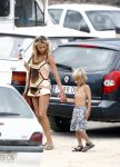 Ibiza  12 juli 2008
Wendy v Dijk met haar zoontje Sem en broer Mike v Dijk op vakantie op ibiza.