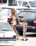 Ibiza  12 juli 2008
Wendy v Dijk met haar zoontje Sem en broer Mike v Dijk op vakantie op ibiza.