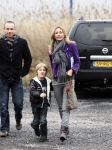 Uithoorn 23 januari 2008
Wendy v Dijk met Sem en broer Mike voorlezen tijdens de nationale vorleesdag  bij de speeldoos.