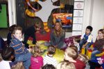 Uithoorn 23 januari 2008
Wendy v Dijk met Sem en broer Mike voorlezen tijdens de nationale vorleesdag  bij de speeldoos.