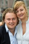 Laren, 2 Mei 2008
Volkszanger Wesly Bronkhorst met zijn vriendin Danielle Dering
Foto Peter Smulders BV