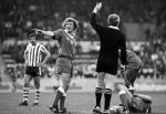 1981 PSV-AJAX met wim Jansen en op de achtergrond Willy v d Kuijlen