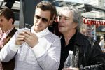 Amsterdam 12 mei 2009
Het blad Grazia organiseert samen met vespa scooters een leuke rally door amsterdam heen. Winston Gerschtanowitz en Huub Stapel
Peter Smulders bv