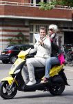 Amsterdam 18 mei 2008
Leco v Zadelhoff viert zijn 40e verjaardag met zijn vrienden in het hilton en ze maken een scooter rally door Amsterdam. 
Winston Gerschtanowitz met Monique des Bouvrie