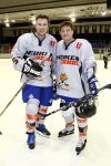 Amsterdam 21 maart 2009
RTL ewn SBS 6 ijshockeyen tegen elkaar op de Jaap Eden baan. Martijn Krabbe en Winston Gerschtanowitz
Peter Smulders bv