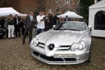 Breukelen 5 april 2008
Mercedes dealer stern presenteert nieuwe modellen bij ksteel Neijenrode. Koertjan de Bruijn Winston Post Edsilia Rombley en Arnoud Zuijdendorp bij mercedes mc Claren slr
Peter Smulders bv