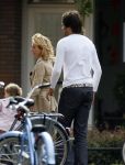 Hilversum 29 juni 2007
Xander de Buisonje Wendy v Dijk zoontje Sem en de moeder van Wendy v Dijk bij Mc Donalds in Hilversum.