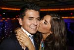 Hilversum 5 maart 2009
Uitreiking gouden buma harpen in studi 21. Jan Smit krijgt uit handen van Marco Borsato de ouvre award. Yolanthe Cabau v Kasbergen presenteert het programma   
Peter Smulders bv