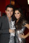 Amsterdam 27 oktober 2007
Jan Smit wint TMF award voor beste zanger en Yolanthe Cabau v Kasbergen is er bij in de heineken music hall.