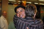 Schiphol 5 november 2006
hans Breukhoven arriveert op schiphol na reis naar de Mount Everest. Connie Constanza Yordi (met zijn vrouw) Marvin Shanna en  Edwin(met vriendin) zijn daar.