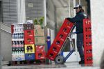 Rotterdam 17 augustus 2007
Yordi Breukhoven werkt bij drankgroothandel.
Hij bezorgt met zijn collega de drank bij horeca bedrijven