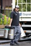 Rotterdam 17 augustus 2007
Yordi Breukhoven werkt bij drankgroothandel.
Hij bezorgt met zijn collega de drank bij horeca bedrijven