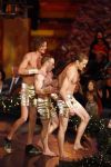 Amsterdam 17 december 2007
Tros Kerstcircus bij afrika afrika . Yuri v Gelder Daniel Boissevain Tygo Gernandt en Haukes