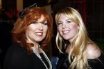 Rotterdam 6 mei 2009
Vrouwen Ladies beurs in Rotterdam. Yvonne Keeley met dochter
Peter Smulders bv