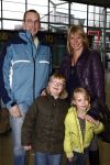 Rotterdam 30 november 2008
Het feest van Sinterklaas in ahoy . Annemarie Thomas met broer en neefje en Nichtje
Peter Smulders bv