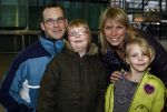 Rotterdam 30 november 2008
Het feest van Sinterklaas in ahoy . Annemarie Thomas met broer en neefje en Nichtje
Peter Smulders bv