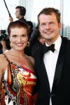Rotterdam 20 april 2008
Premiere les Miserables  in het nieuwe Luxor theater. Anouk v Nes met man
Peter Smulders bv