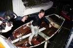 Amsterdam 10 december 2008
Beau v Erven Dorens springt in de Amstel van de mager brug ivm het uitkomen van zijn nieuwe boek. De Politie haalt hem uit het water.
Peter Smulders bv