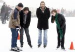 Biddinghuizen 23 december 2008
eerste dag van de film de hel van 63 op de schaatsbaan in Biddinghuizen met Henk Gemser Chris Zegers Cas Jansen en Chava voor in t Holt.
Peter Smulders bv