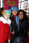 Rotterdam 30 november 2008
Het feest van Sinterklaas in ahoy . Chimene v Oosterhout met zoontje Liam
Peter Smulders bv