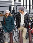 Amsterdam 30 januari 2008
Wendy v Dijk en Chris Zegers aan het winkelen in Amsterdam.